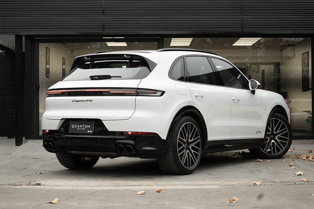 2025 Porsche Cayenne Gts - Miniatura 8