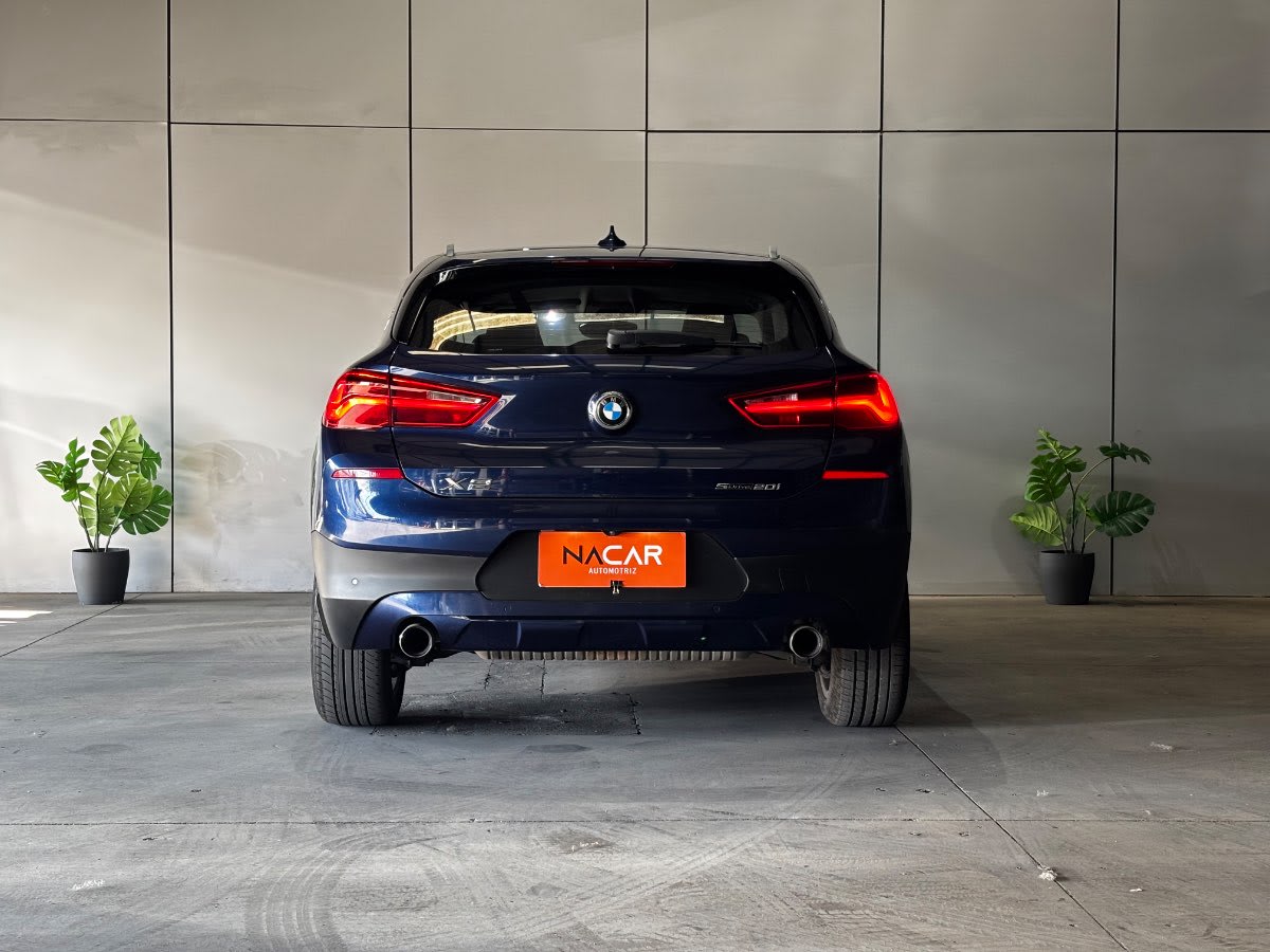 2020 BMW X2 sDrive Azul - Miniatura 4