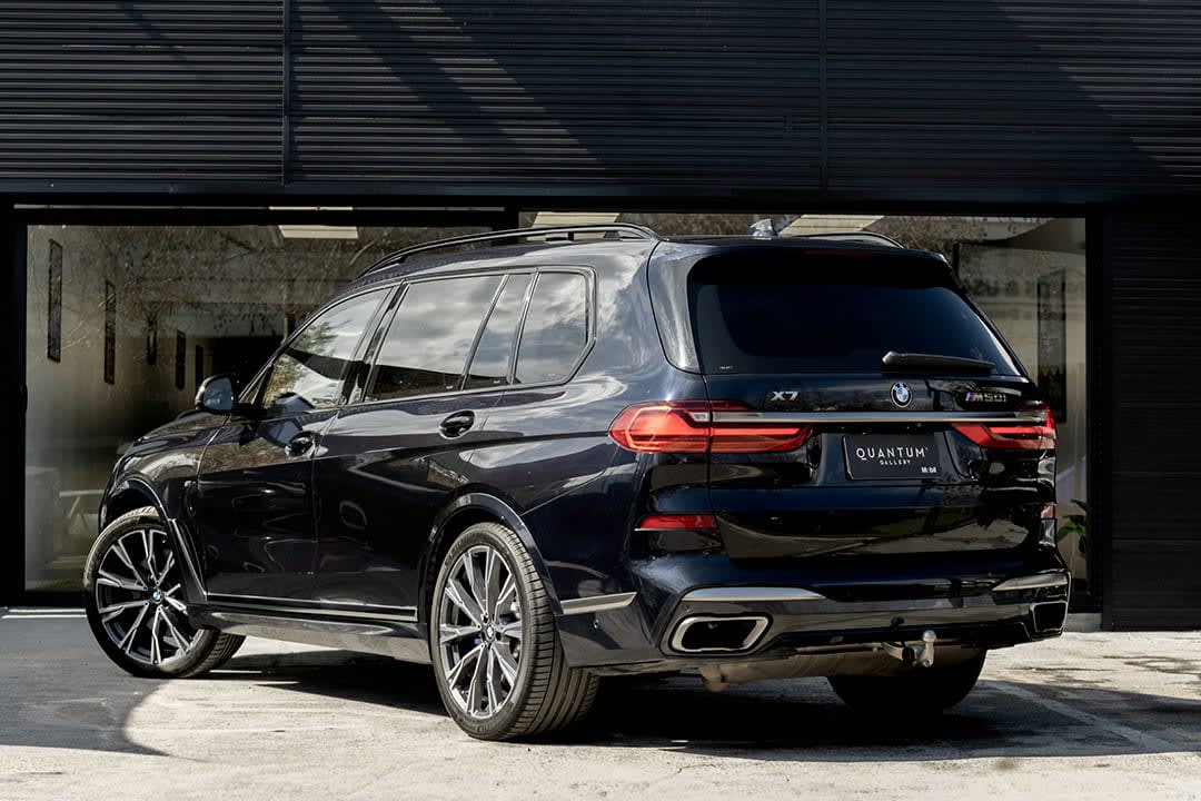 2020 BMW X7 M50 Azul - Miniatura 3