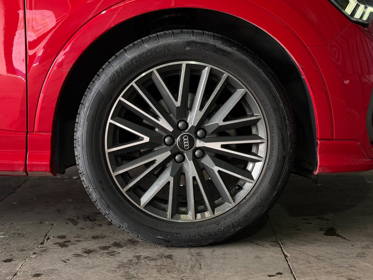 2022 Audi Q3 35 TFSI 1.4 AUT ROJO TANGO - Miniatura 5