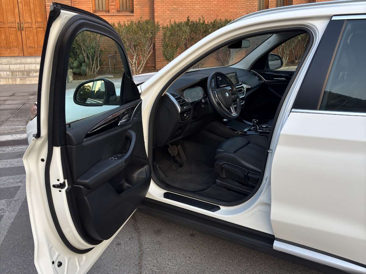 2024 BMW X3 sDrive Blanco - Miniatura 8