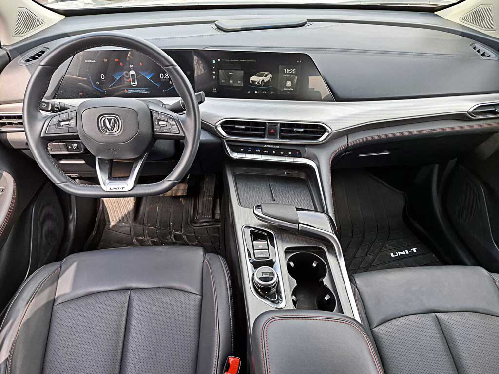 2024 Changan UNI-T 1.5 Gris - Miniatura 9
