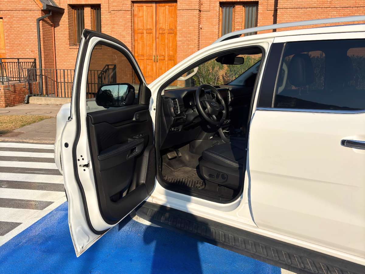 2024 Ford RANGER Limited Blanco - Miniatura 7