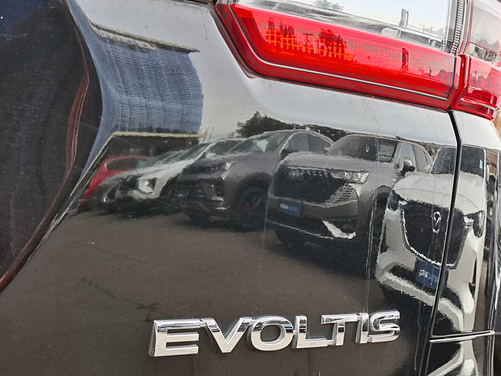 2022 Subaru EVOLTIS 2.4 Negro - Miniatura 9