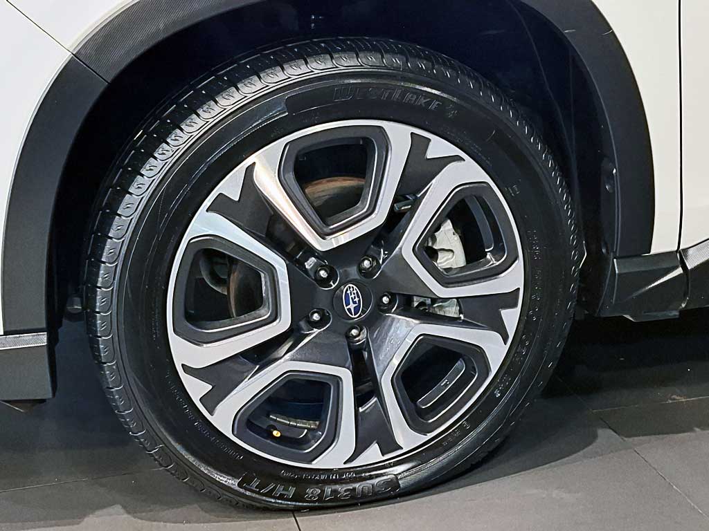2024 Subaru EVOLTIS 2.4 Blanco - Miniatura 8