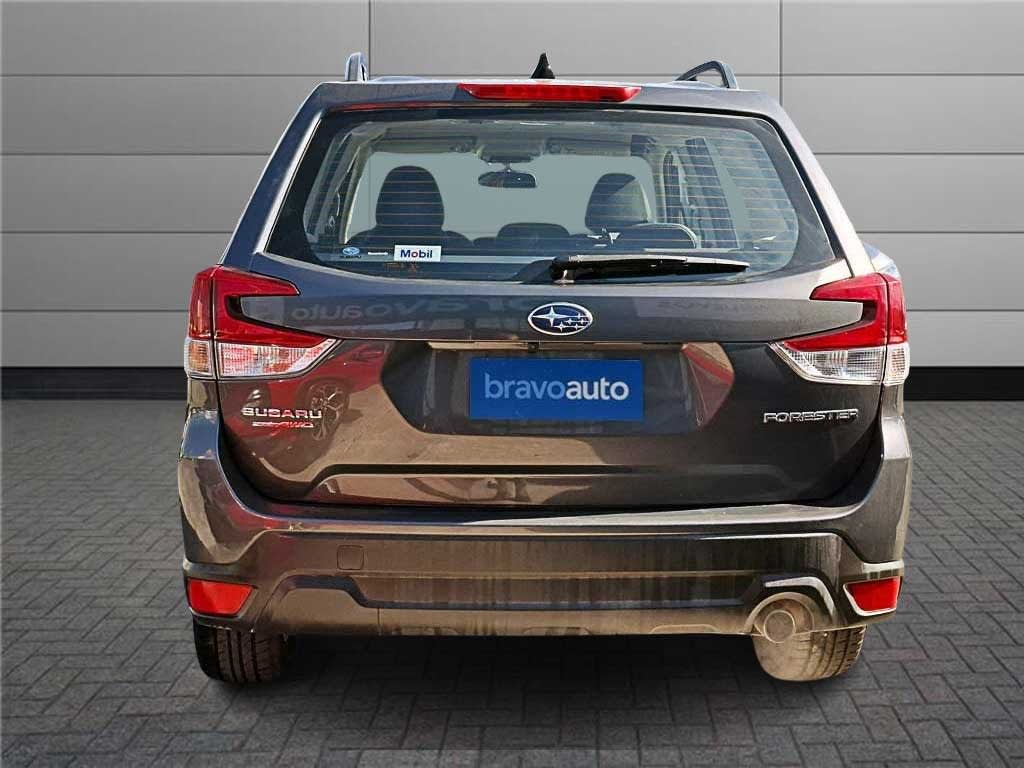 2024 Subaru FORESTER 2.0 Gris - Miniatura 7