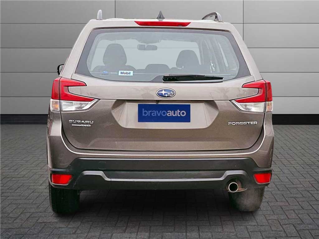 2024 Subaru FORESTER 2.0 Dorado - Miniatura 3