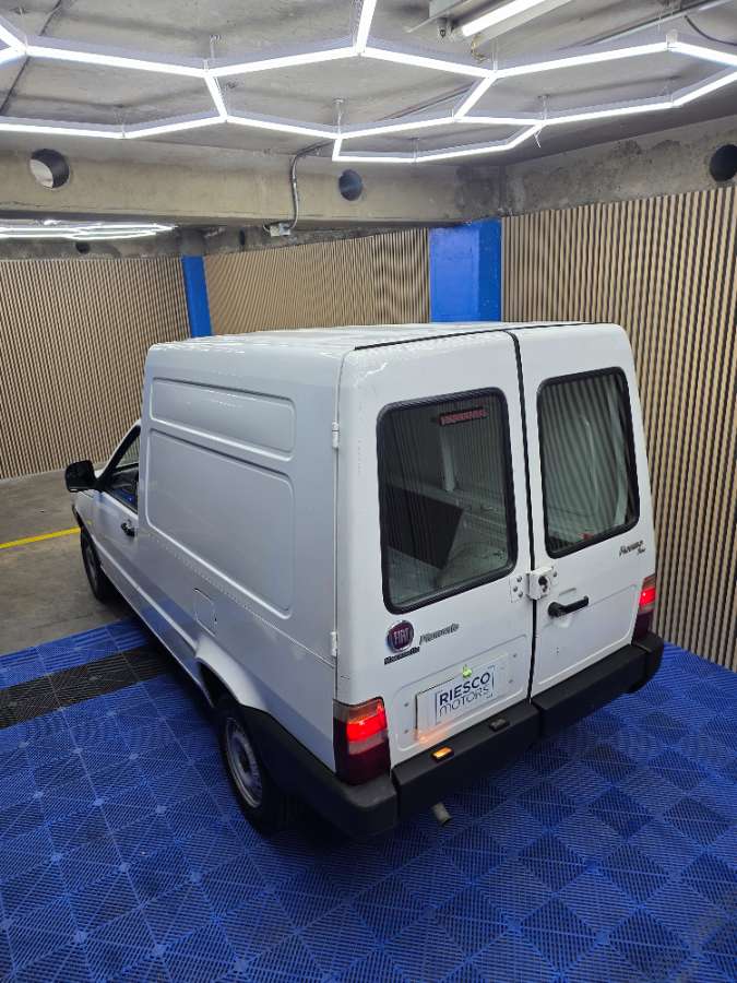 2014 Fiat FIORINO Blanco - Miniatura 7