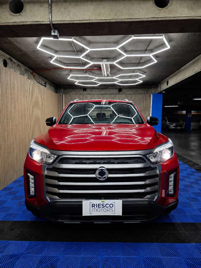 2022 SsangYong NEW MUSSO GRAND NEW Rojo - Miniatura 2