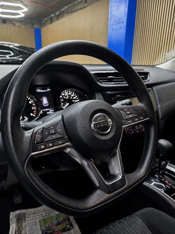 2019 Nissan X-TRAIL Advance Azul - Miniatura 8