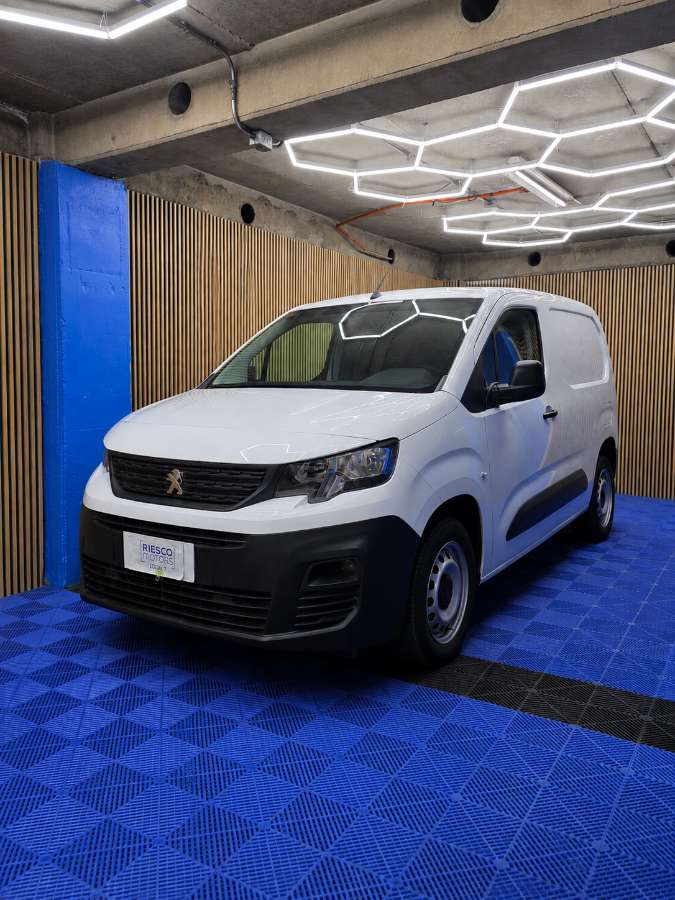 2023 Peugeot PARTNER Blanco - Miniatura 2