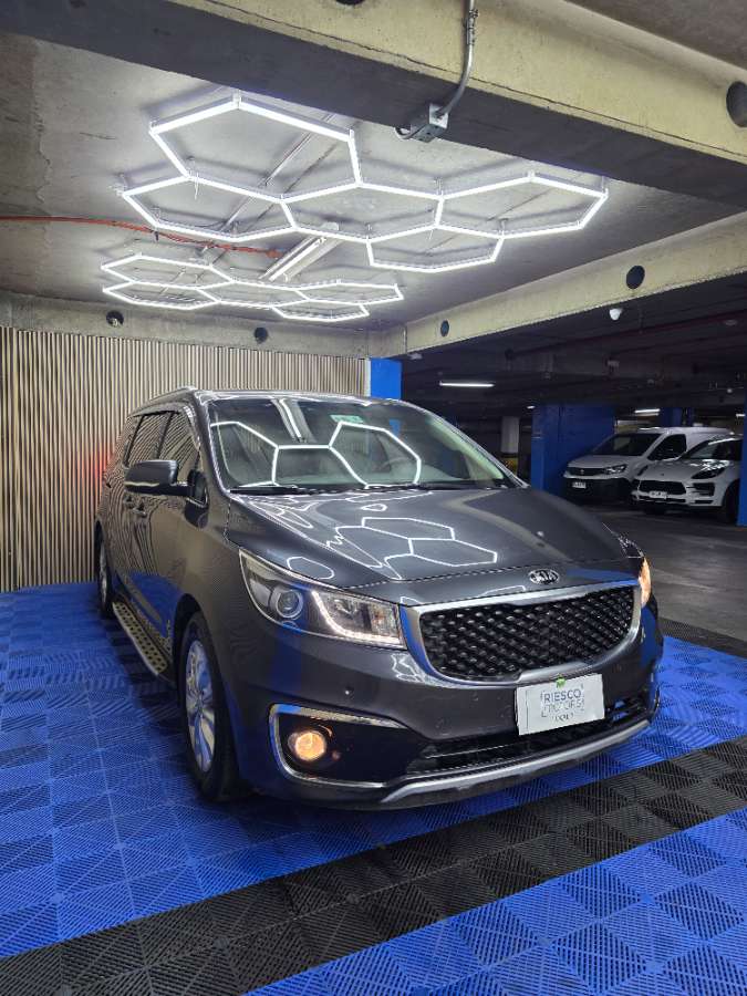 2016 Kia Grand Carnival Grand GRIS - Miniatura 4