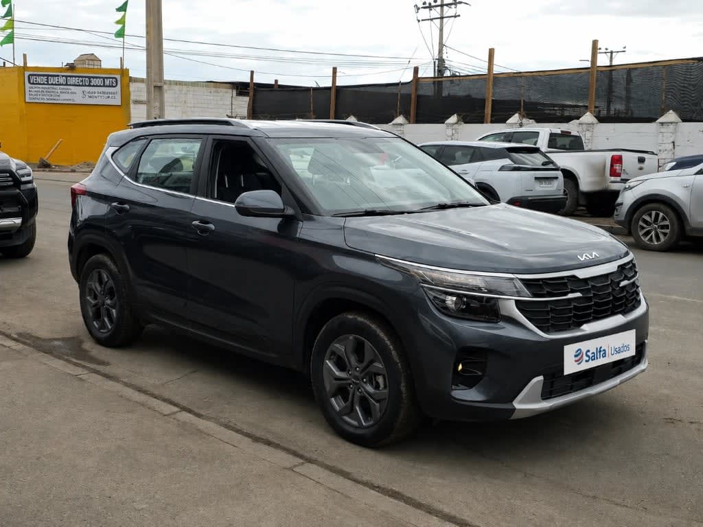 2026 KIA Seltos EX Gris - Miniatura 3
