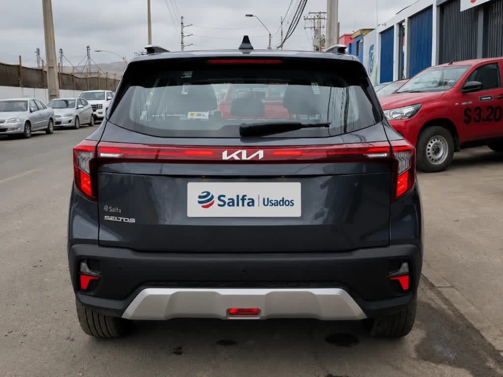 2026 KIA Seltos EX Gris - Miniatura 7