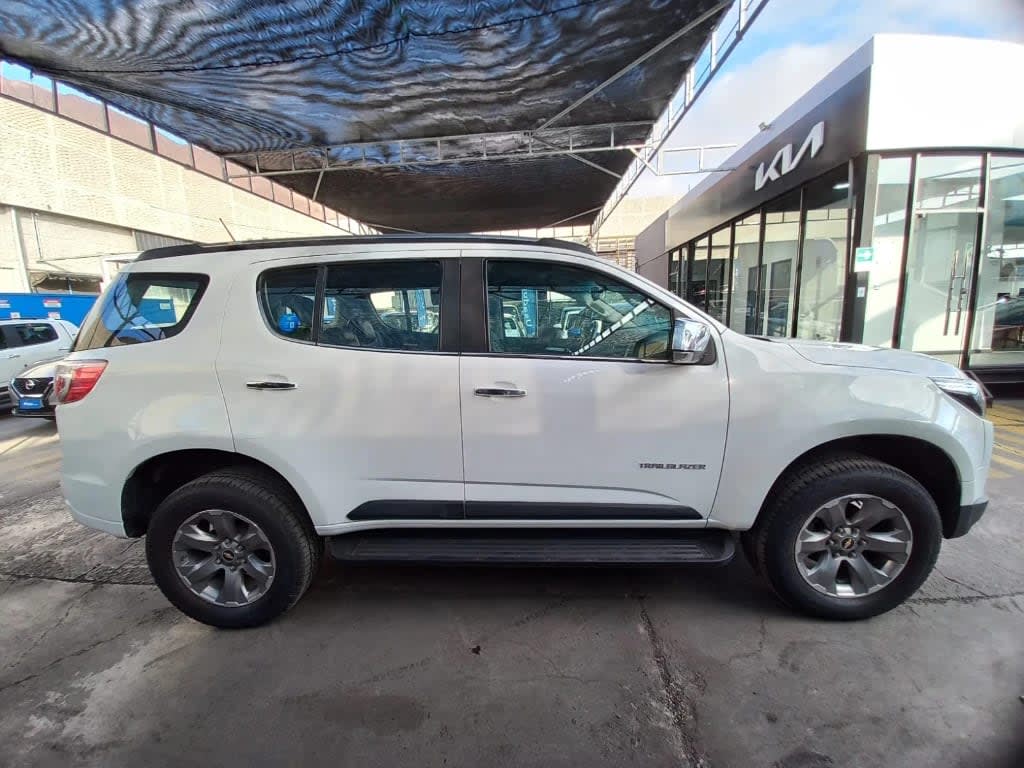 2022 Chevrolet Trailblazer 2.8 Blanco - Miniatura 8