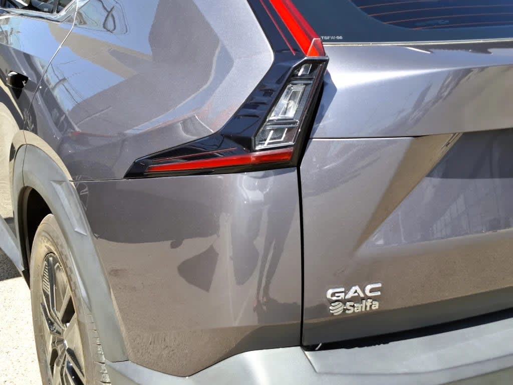2025 GAC Emkoo 1.5T Gris - Miniatura 9