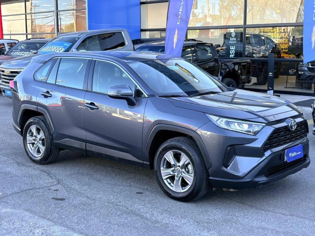 2025 Toyota RAV4 2.0 Gris - Miniatura 3
