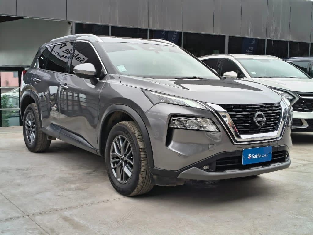 2024 Nissan X-Trail 2.5 Gris - Miniatura 3