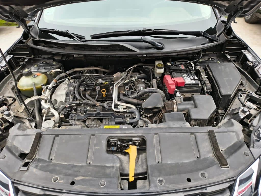 2024 Nissan X-Trail 2.5 Gris - Miniatura 10