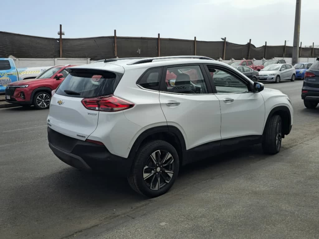 2025 Chevrolet Tracker 1.2T Blanco - Miniatura 7