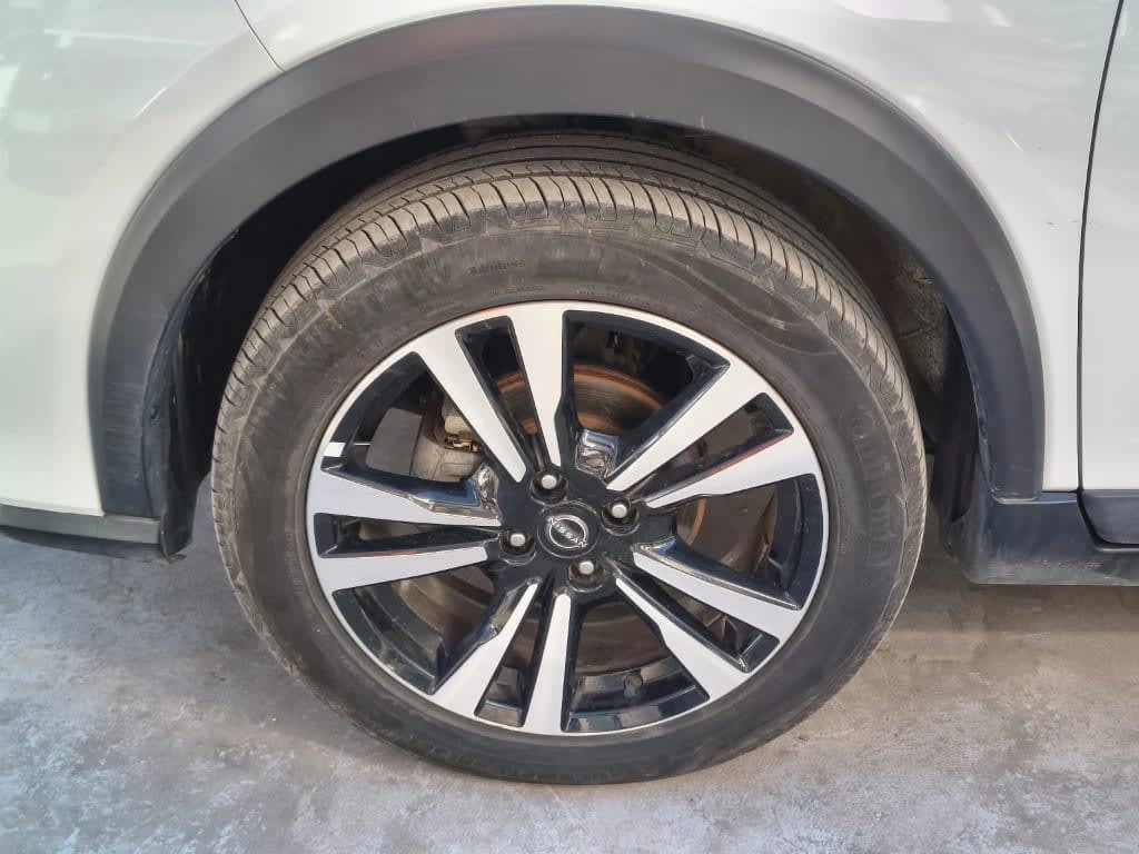 2023 Nissan Kicks 1.6 Blanco - Miniatura 9