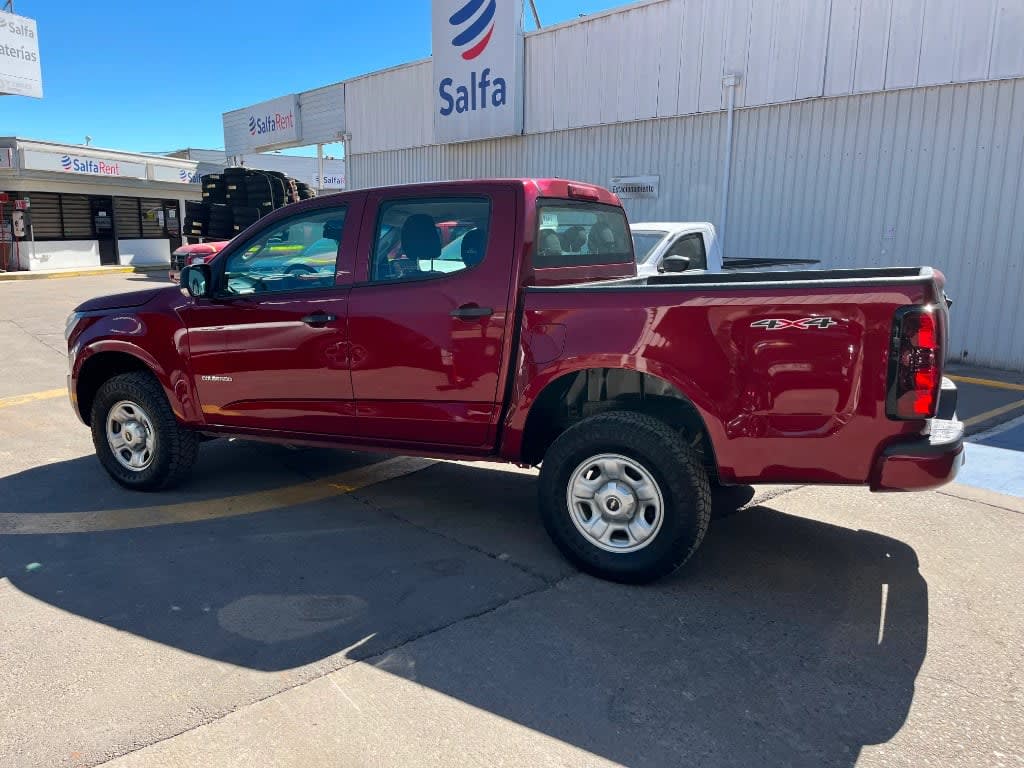 2025 Chevrolet Colorado 2.8TD Rojo - Miniatura 7