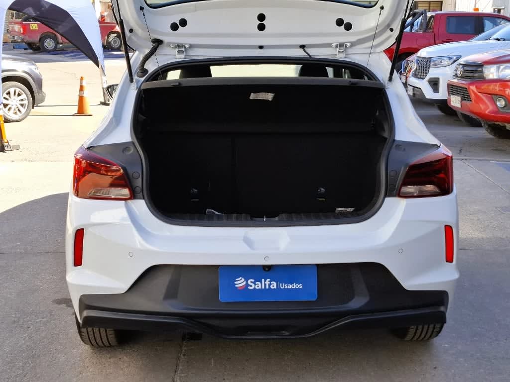 2024 Chevrolet Onix 1.0T Blanco - Miniatura 9