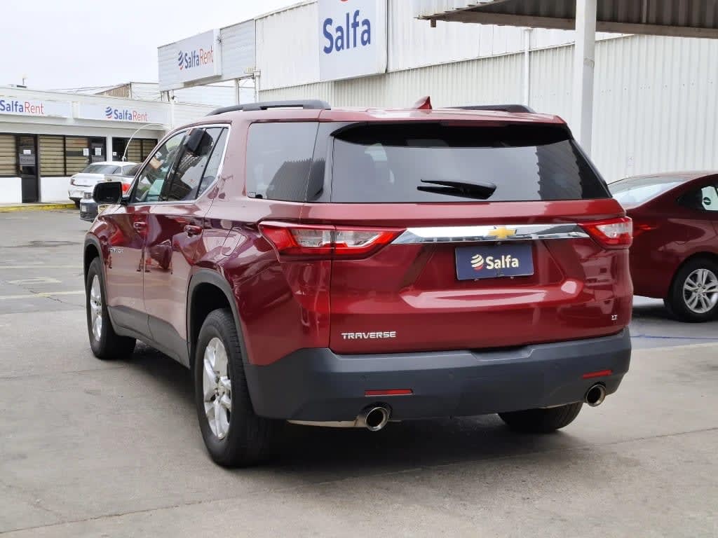 2020 Chevrolet Traverse LT Rojo - Miniatura 6