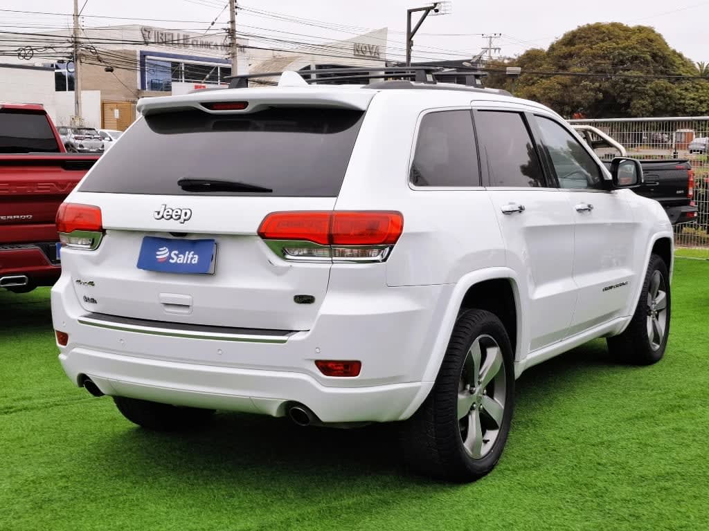 2015 Jeep Grand Cherokee 5.7 Blanco - Miniatura 5