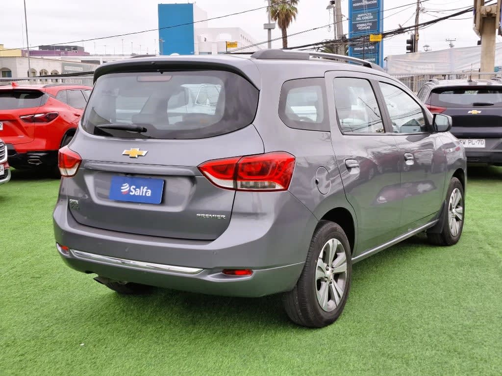 2024 Chevrolet Spin 1.8 Gris - Miniatura 6
