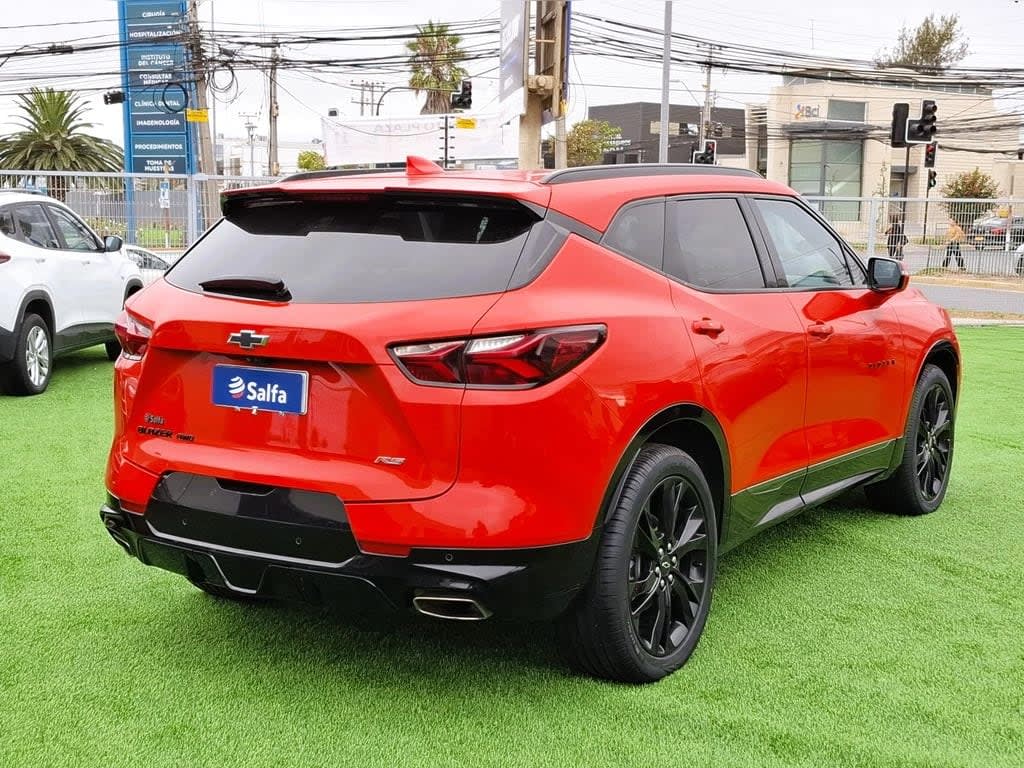 2023 Chevrolet Blazer 3.6L Rojo - Miniatura 5