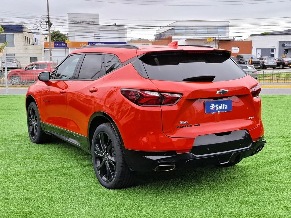 2023 Chevrolet Blazer 3.6L Rojo - Miniatura 7