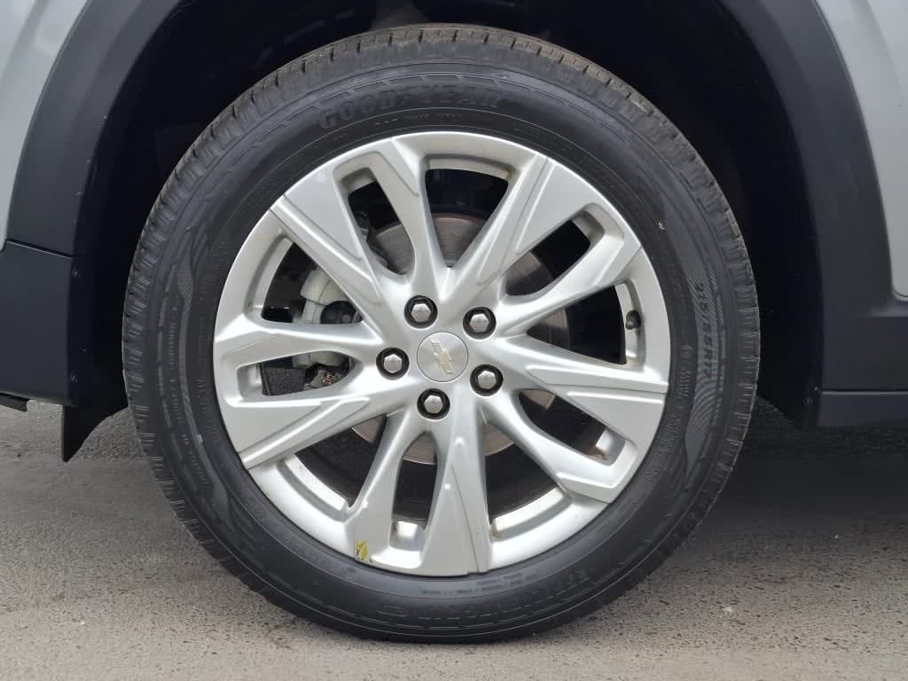 2025 Chevrolet Tracker 1.2T Plata - Miniatura 10