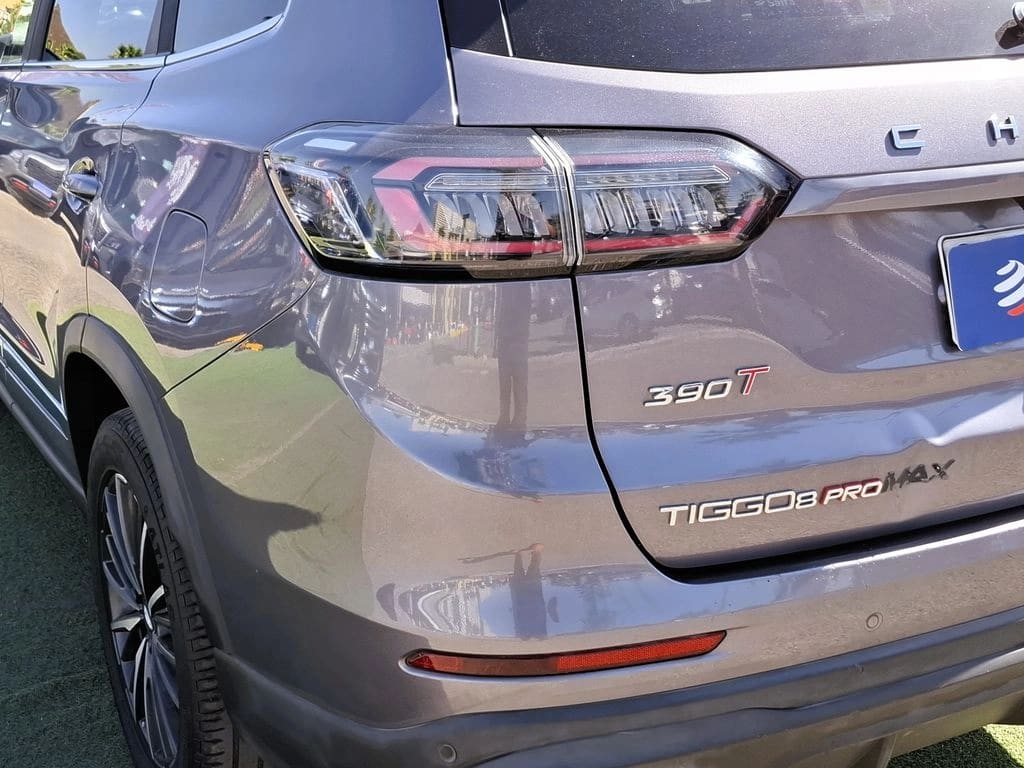 2023 Chery Tiggo 8 Pro 2.0 Gris - Miniatura 6