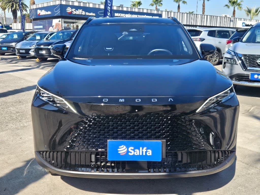 2026 Omoda C7 1.6 Negro - Miniatura 2