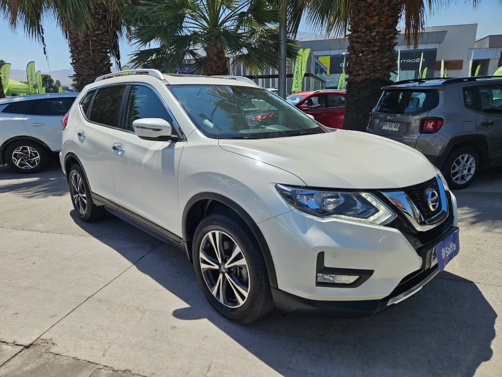 2023 Nissan X-Trail 2.5 Blanco - Miniatura 3