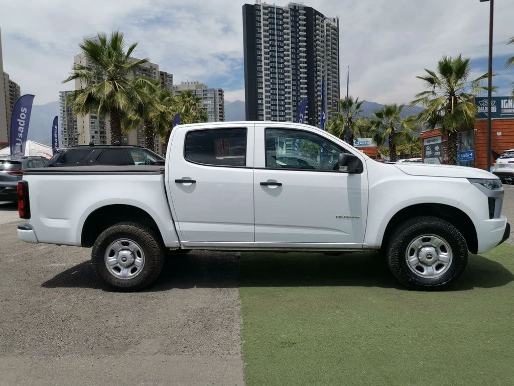 2025 Chevrolet Colorado 2.8TD Blanco - Miniatura 4