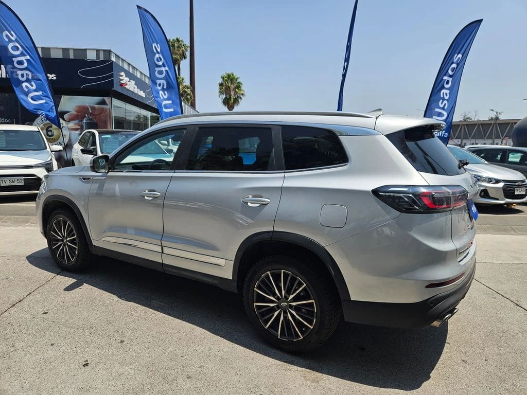 2024 Chery Tiggo 8 Pro 2.0 Gris - Miniatura 6