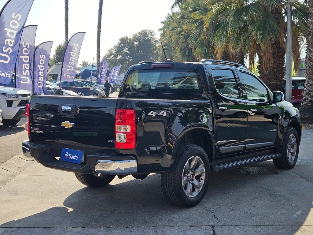 2023 Chevrolet Colorado 2.8 Negro - Miniatura 6