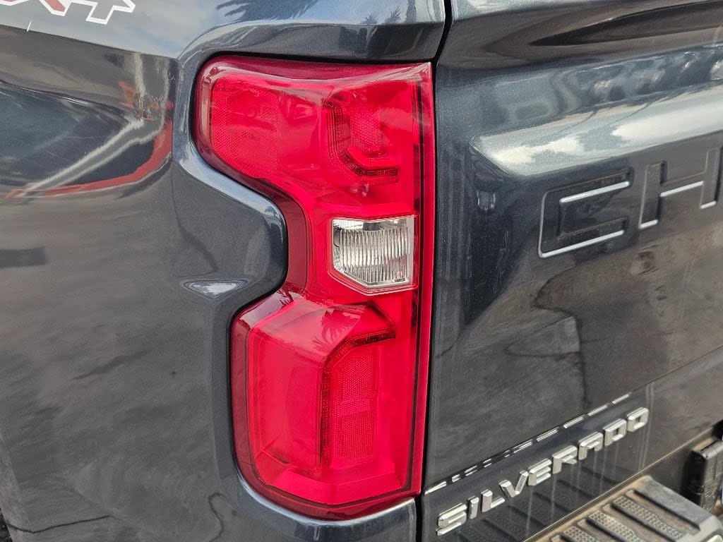 2020 Chevrolet Silverado CC Gris - Miniatura 9