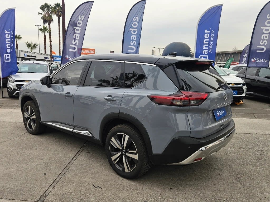 2023 Nissan X-Trail 2.5 Gris - Miniatura 7