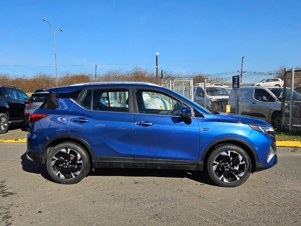 2024 GAC Gs3 POWER Azul - Miniatura 4