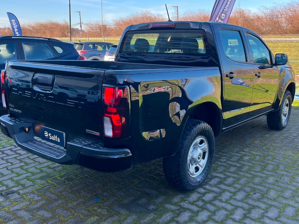 2025 Chevrolet Colorado 2.8TD Negro - Miniatura 5