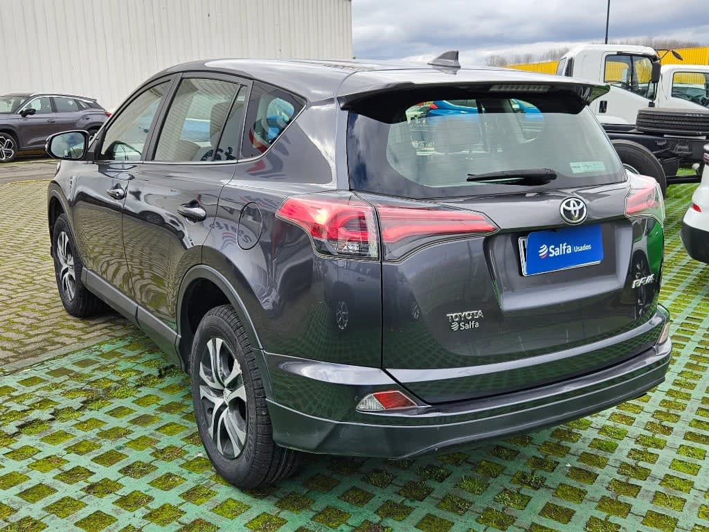 2019 Toyota RAV4 2.0 Gris - Miniatura 7