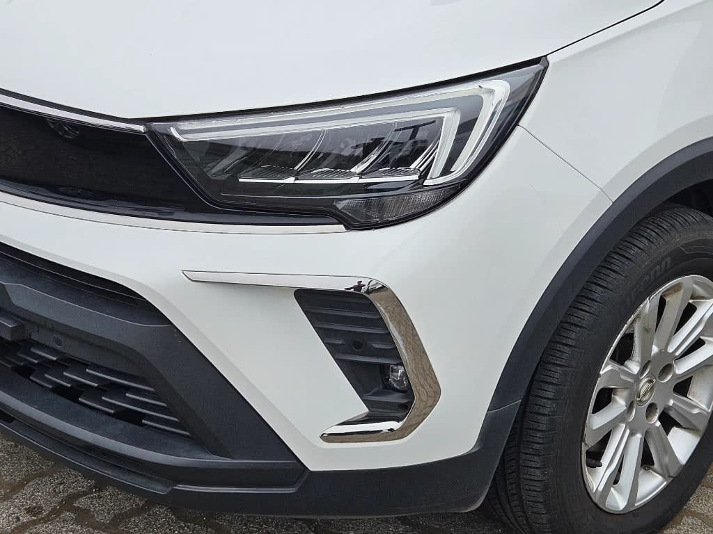 2021 Opel Crossland 1.2T Blanco - Miniatura 10