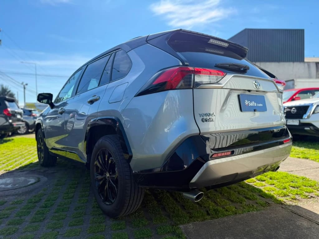 2025 Toyota RAV4 HV Plata - Miniatura 8