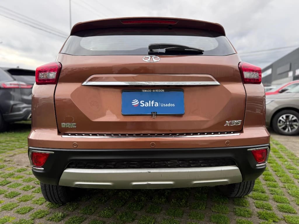 2019 BAIC X35 1.5 Café - Miniatura 6