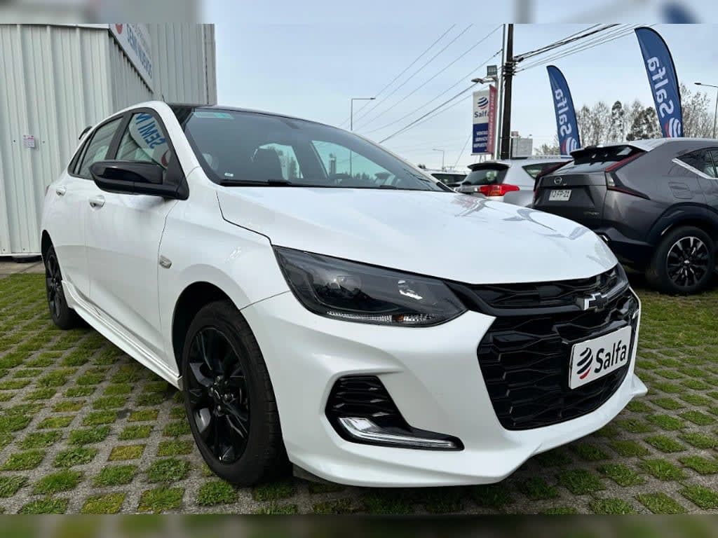 2024 Chevrolet Onix 1.0T Blanco - Miniatura 2