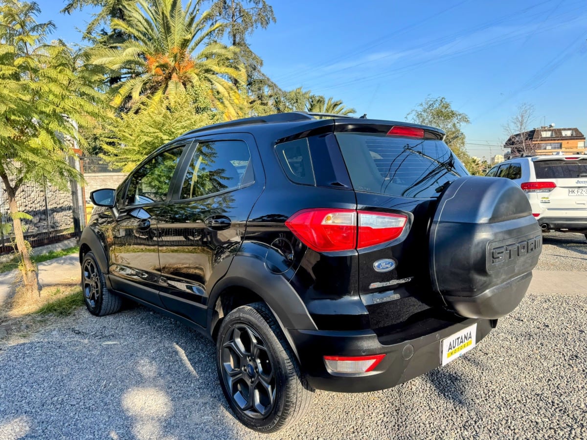 2018 Ford Ecosport 1.5 TDCi Negro - Miniatura 4