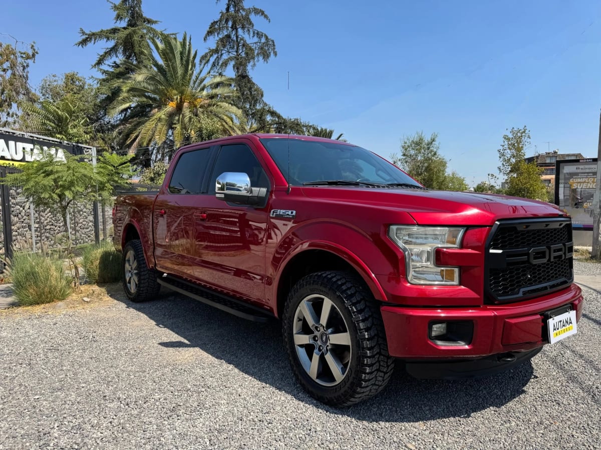2016 Ford F150 Lariat SPORT - Miniatura 3